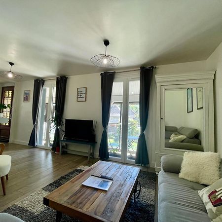 Bel Appartement Dans Residence Cheminee /Jardin Люс-Сен-Совёр Экстерьер фото