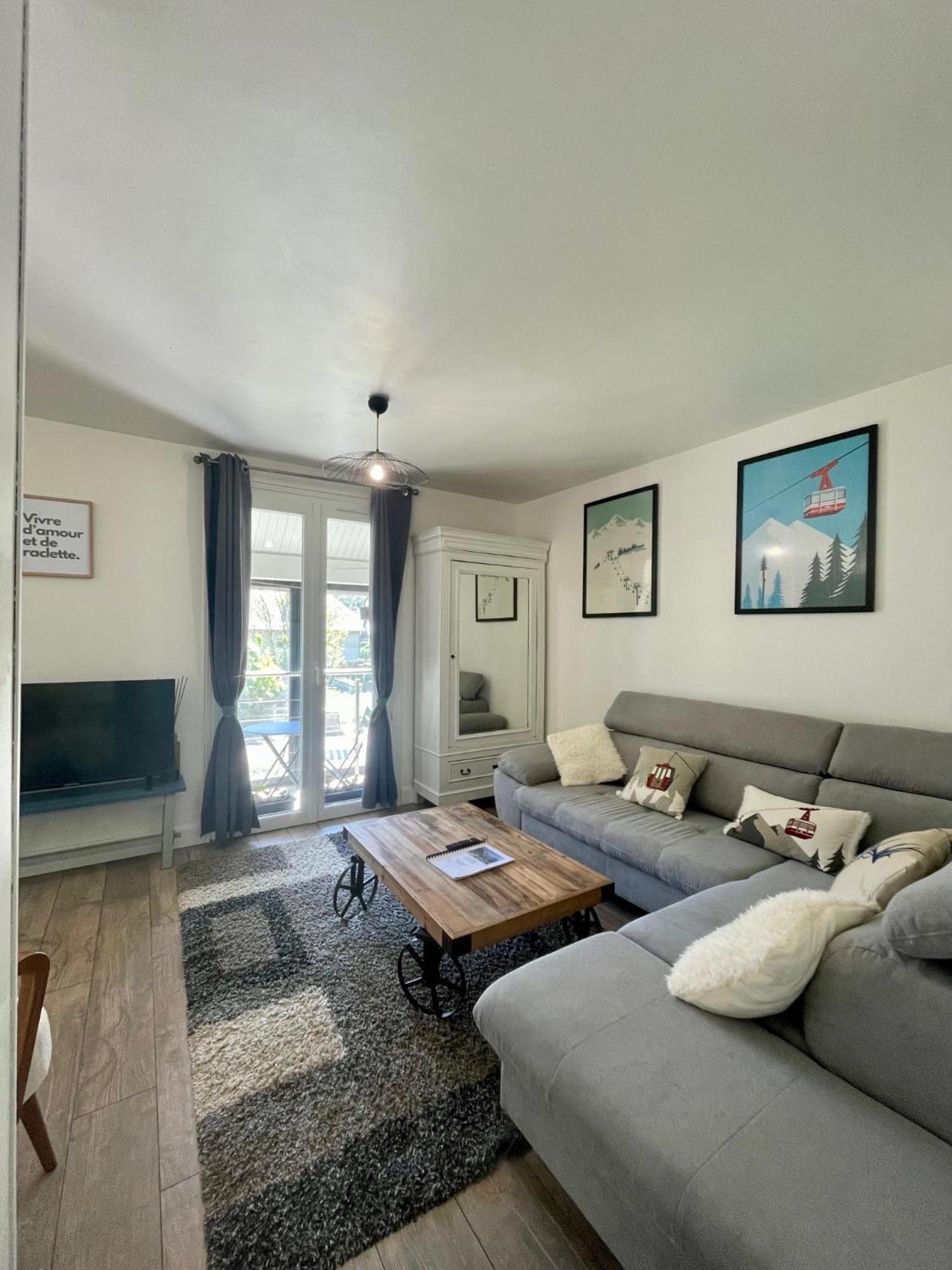 Bel Appartement Dans Residence Cheminee /Jardin Люс-Сен-Совёр Экстерьер фото